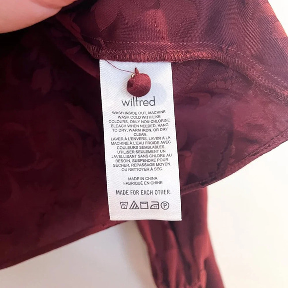 Wilfred Maroon Bronze Satin Floral Tie Neck Bohemian Classic Blouse Small - Picture 9 of 11